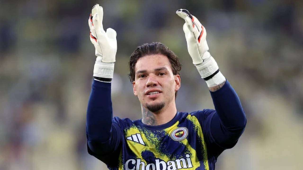 Fenerbahçe'de kadro dışı kalmak için her şeyi yaptı: Anında Aziz Yıldırım'ın odasına koştu! 5